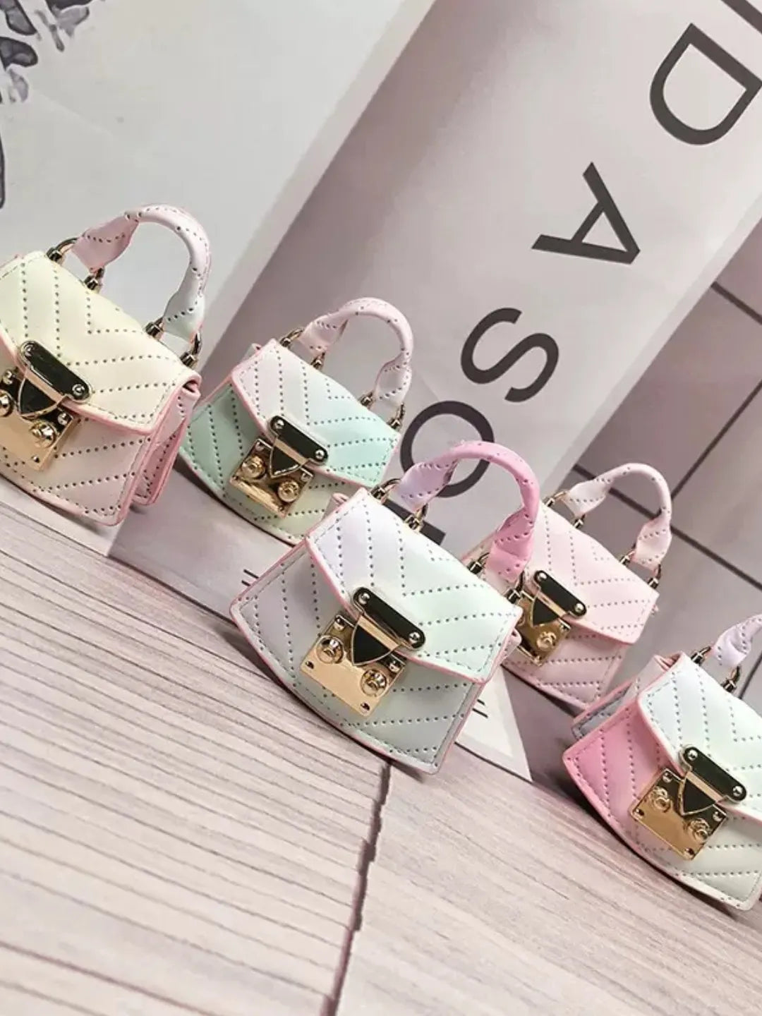 MACARON FAN BAG