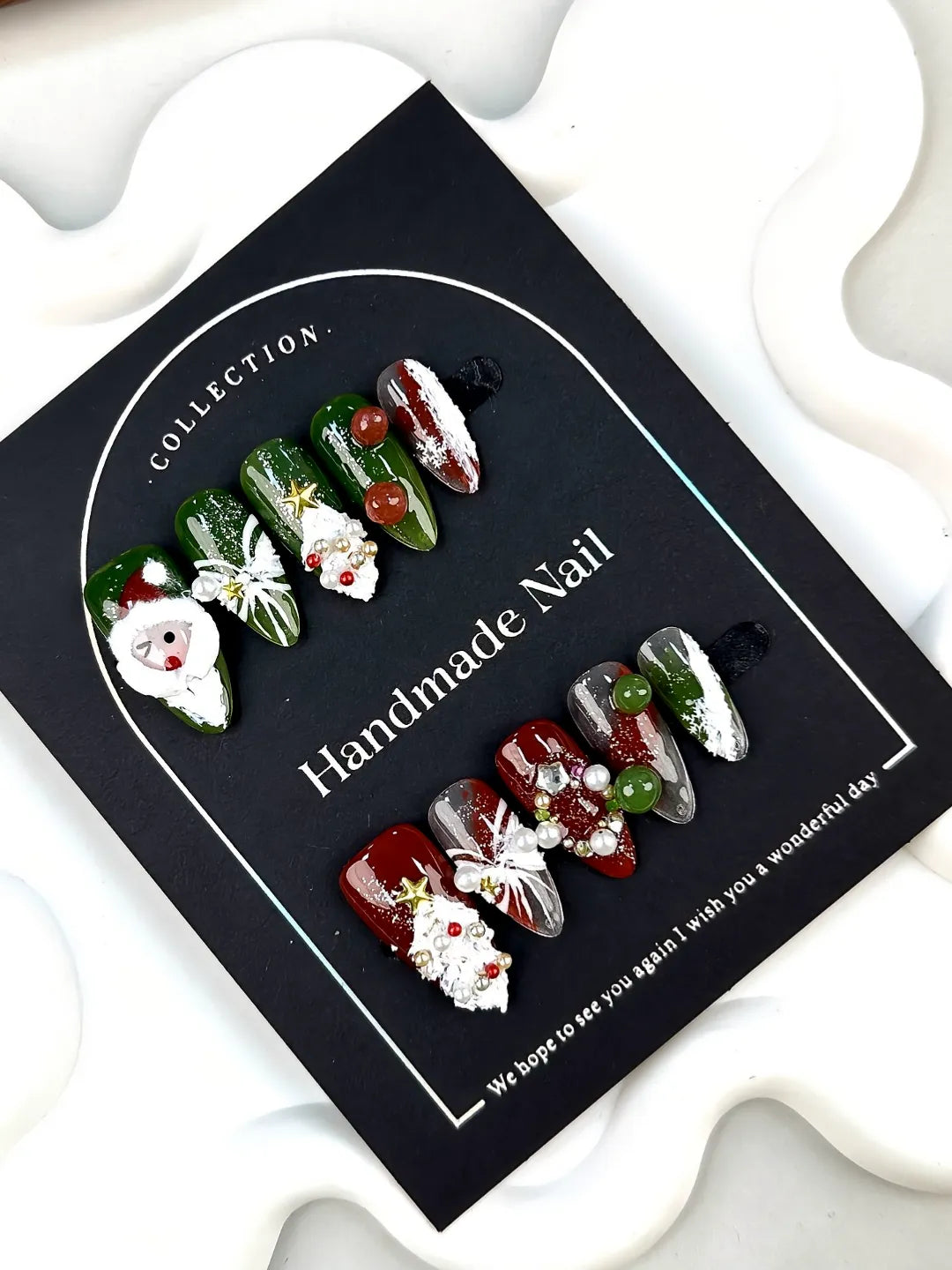 SCULPTED SANTA JEWELS