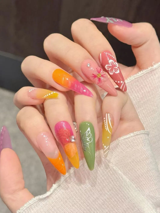 TROPICAL BLOOM LUXE
