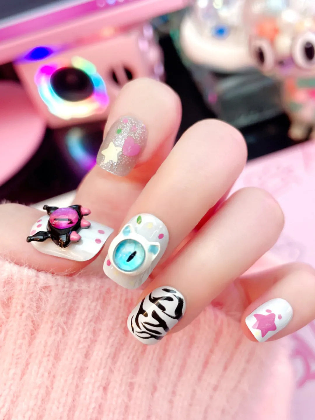 ZEBRA MONSTER NAILS