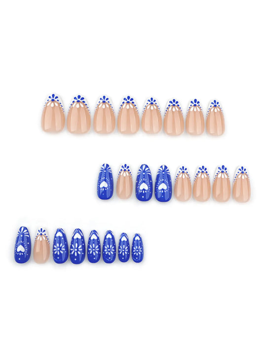 PORCELAIN BLOOM NAILS