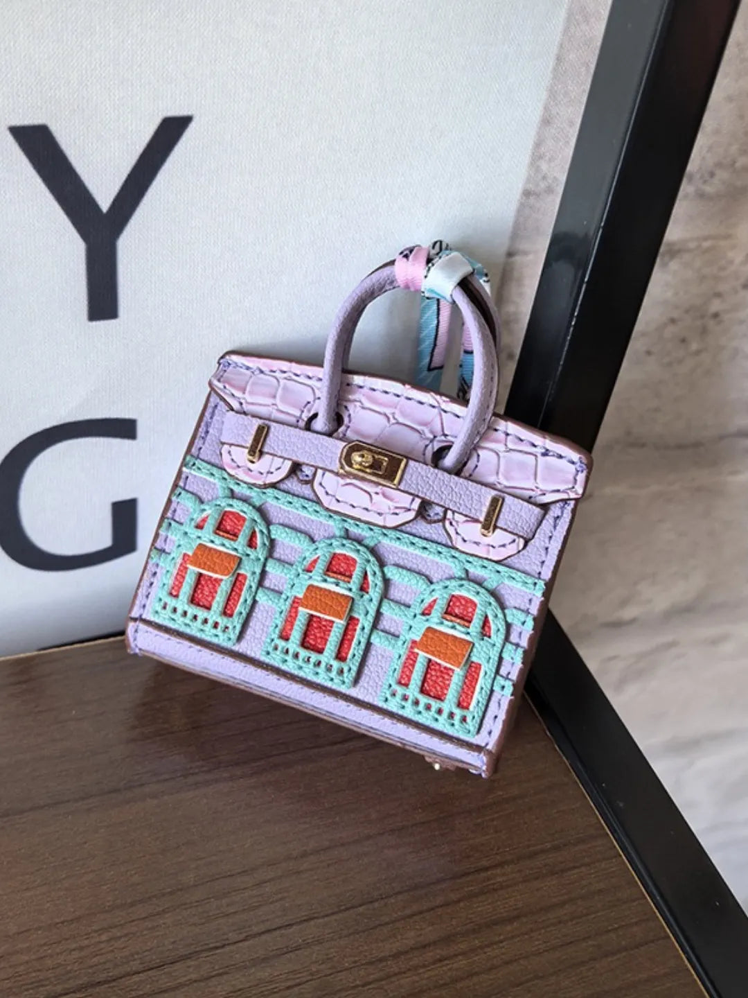 MYSTERY HOUSE BAG BOX