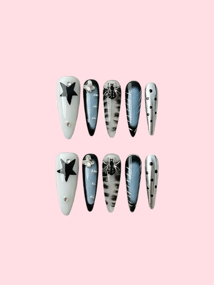 Y2K GOTHIC NAILS