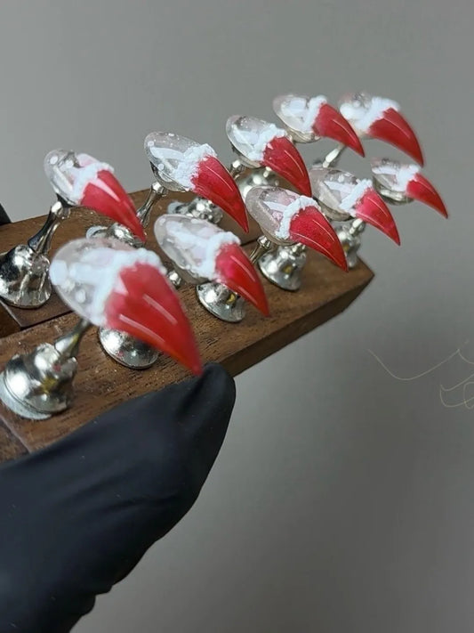 XMAS LIMITED CAT CLAW