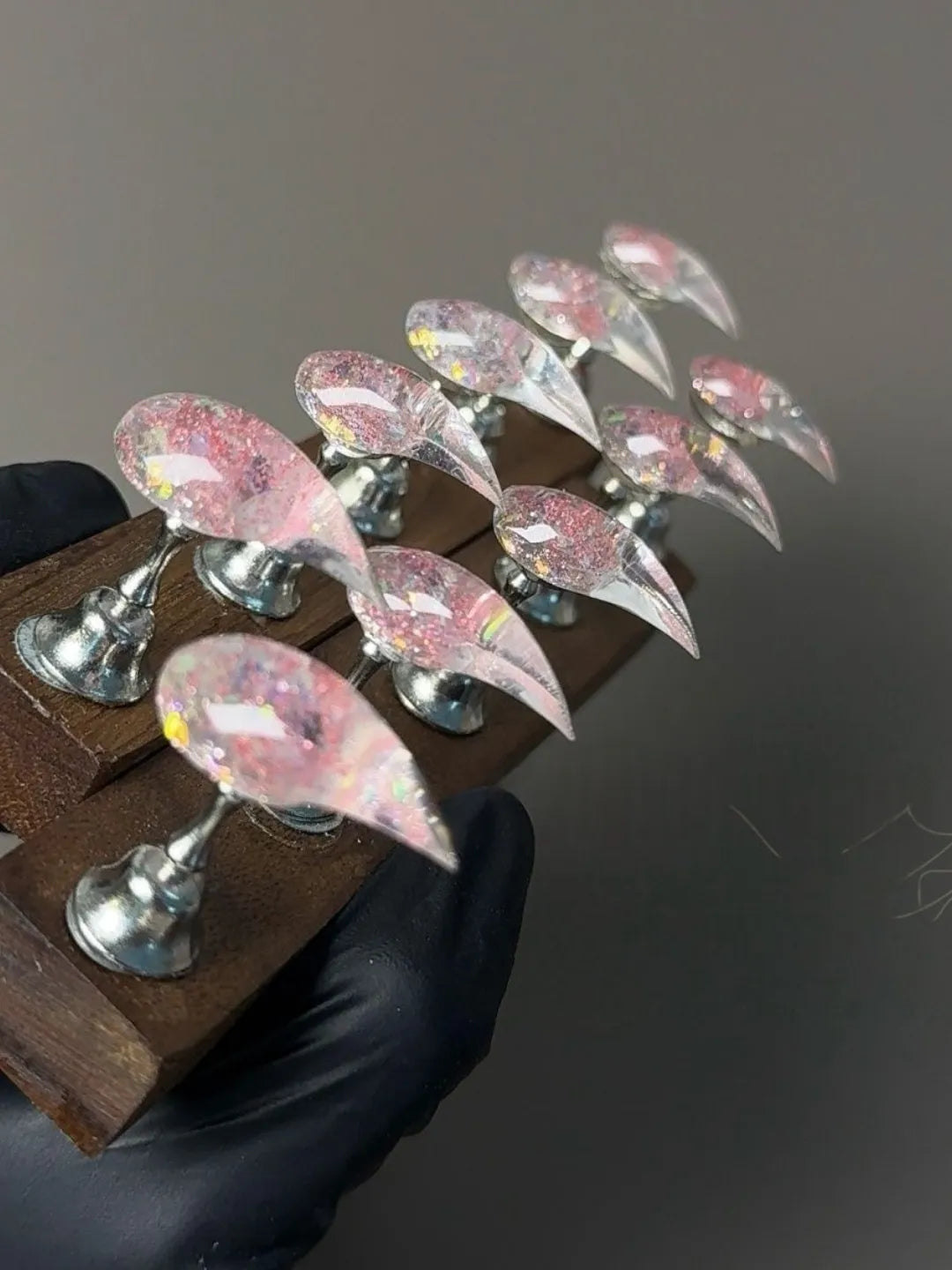 PEACH PINK DRAGON CLAW