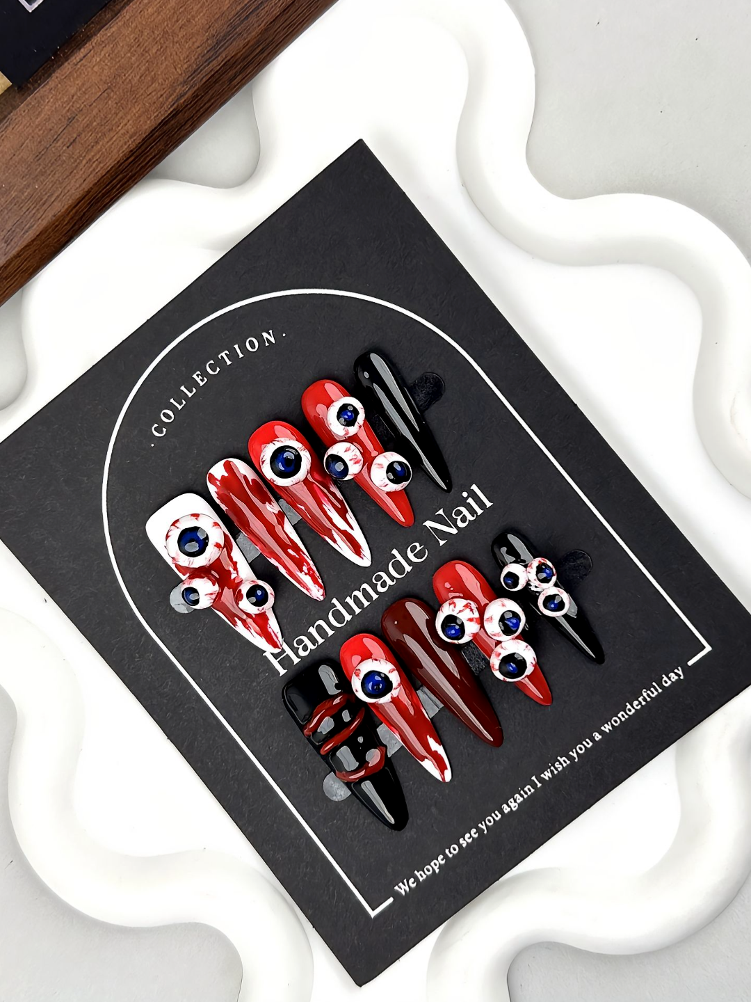 DRAMATIC RED STILETTOS.