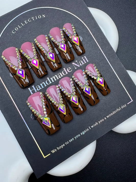 GLAM LEOPARD DIAMOND.