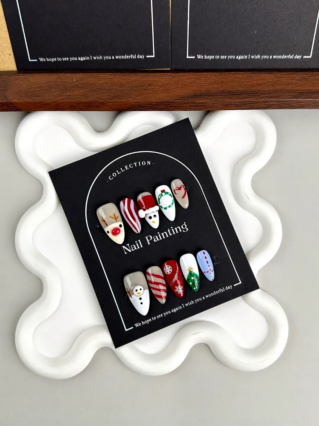 FESTIVE HOLIDAY CANDY