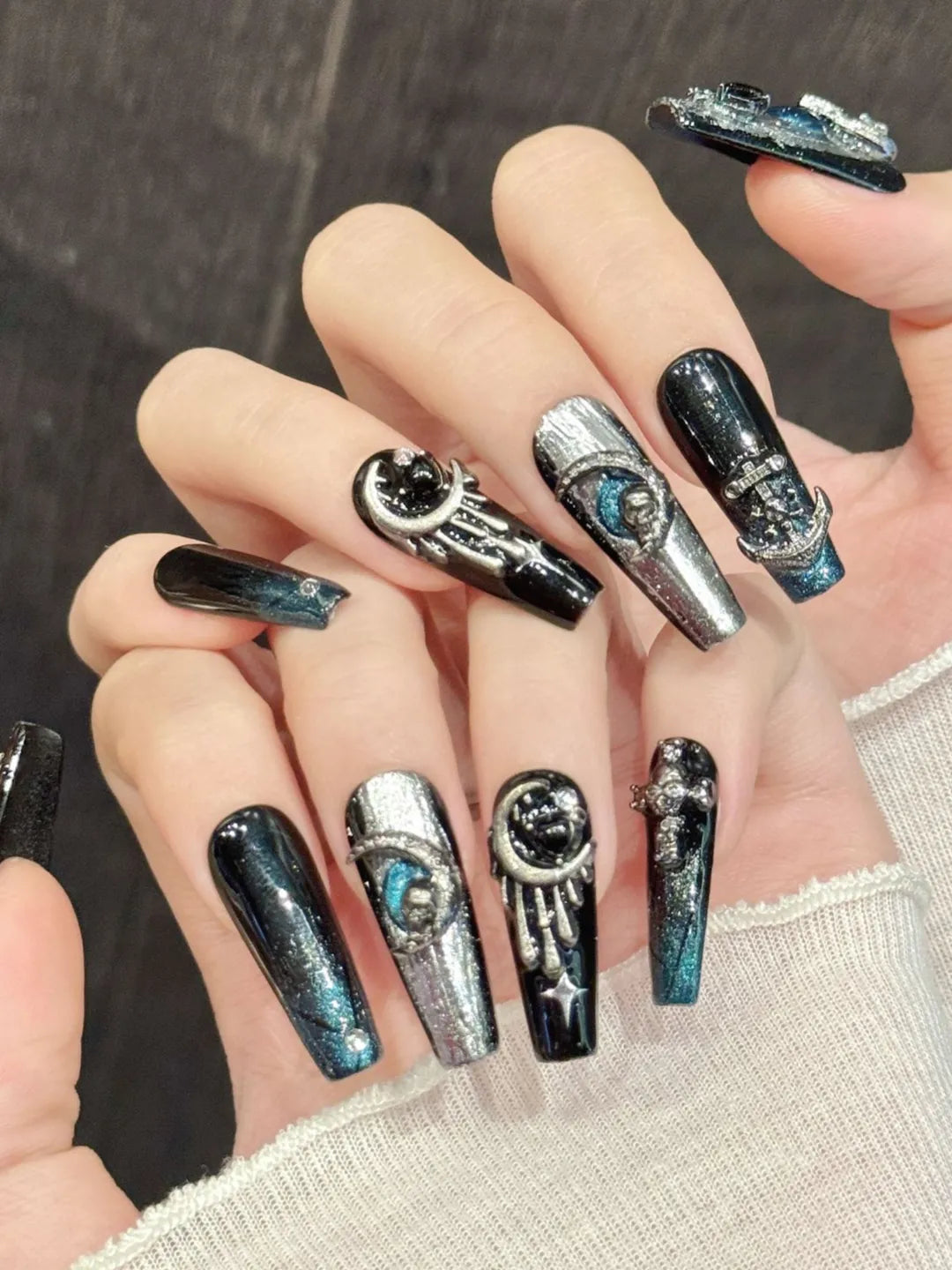 DARK SERPENT MOON
