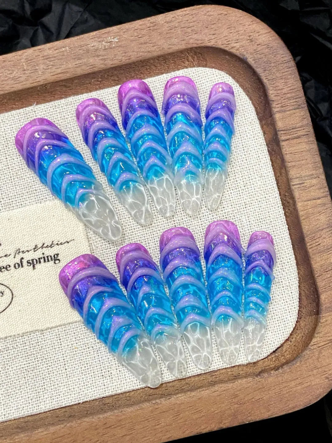 MAGIC WAVE NAILS