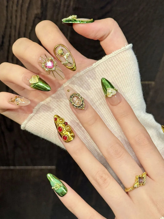 SHIMMERING GOLD FANTASY