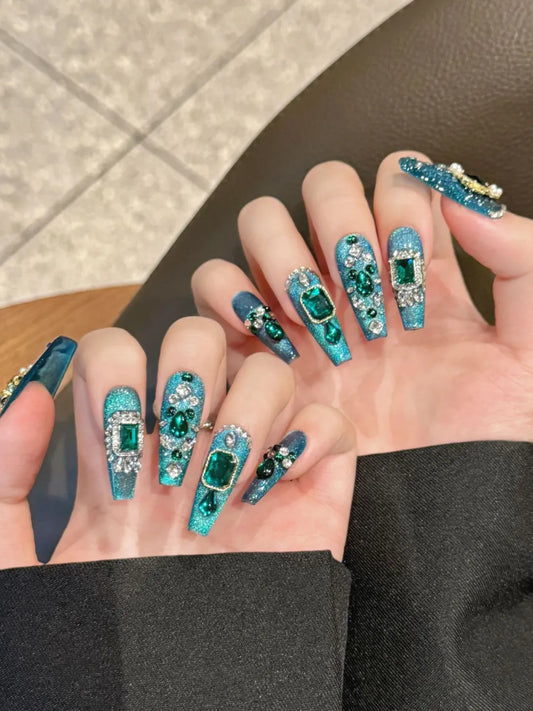 FROSTED SPARKLING EDGE