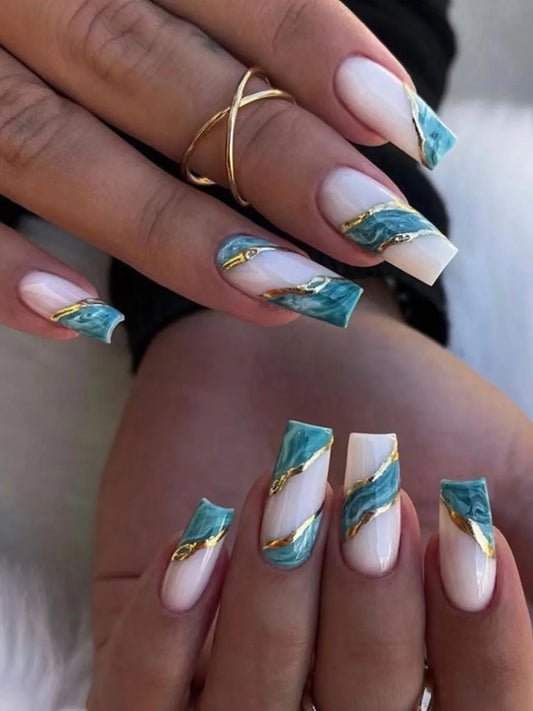 OCEAN GEM NAILS