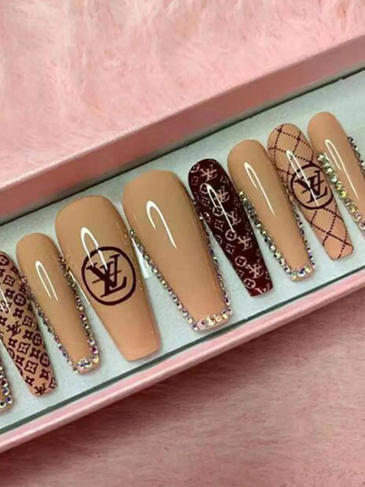 LUXURY MONOGRAM NUDE