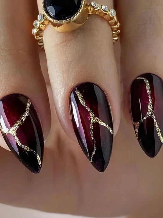 WINE KINTSUGI NAILS