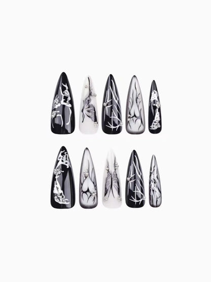 GOTHIC BUTTERFLY CLAWS