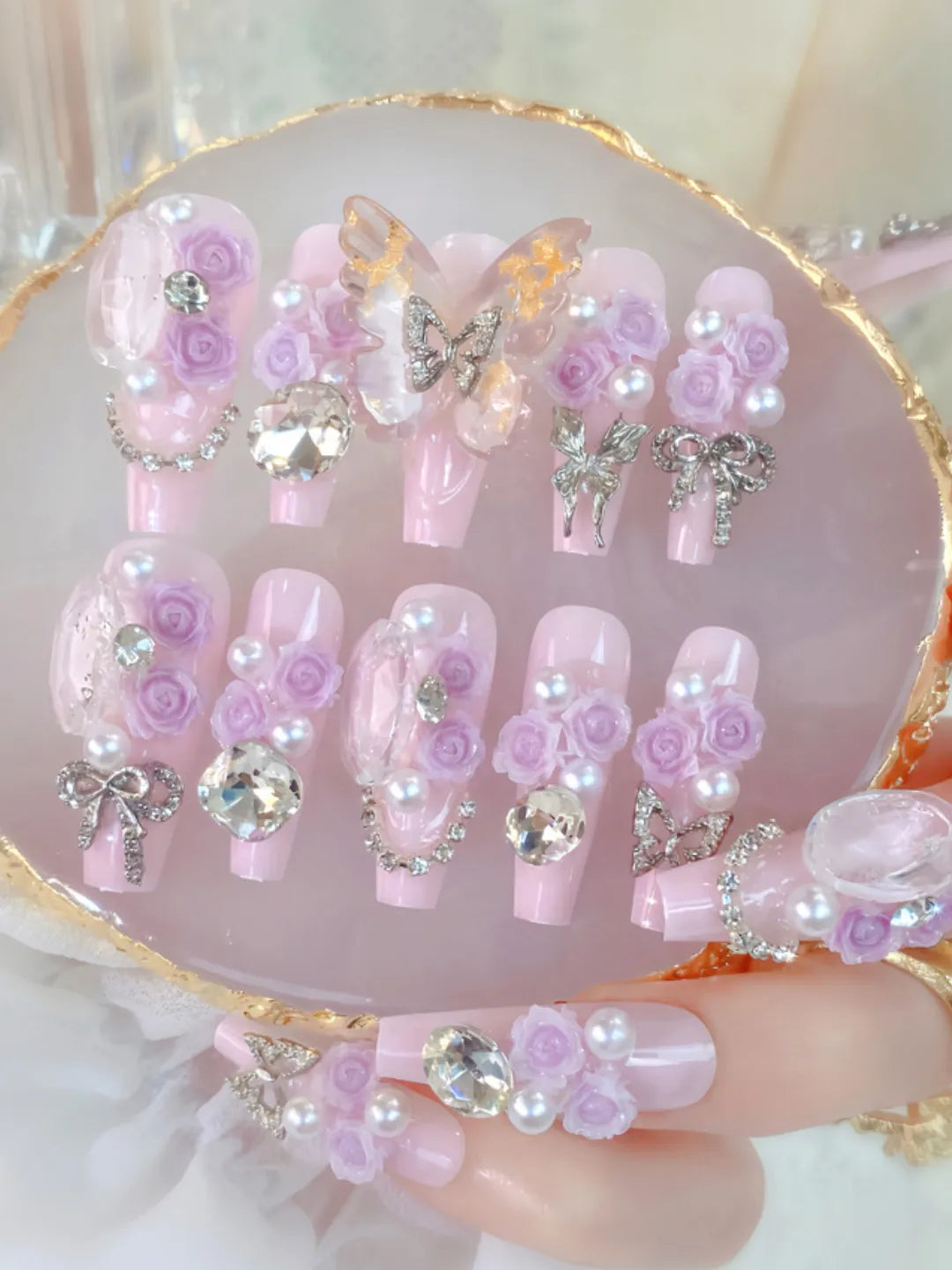 LAVENDER BUTTERFLY LUXE