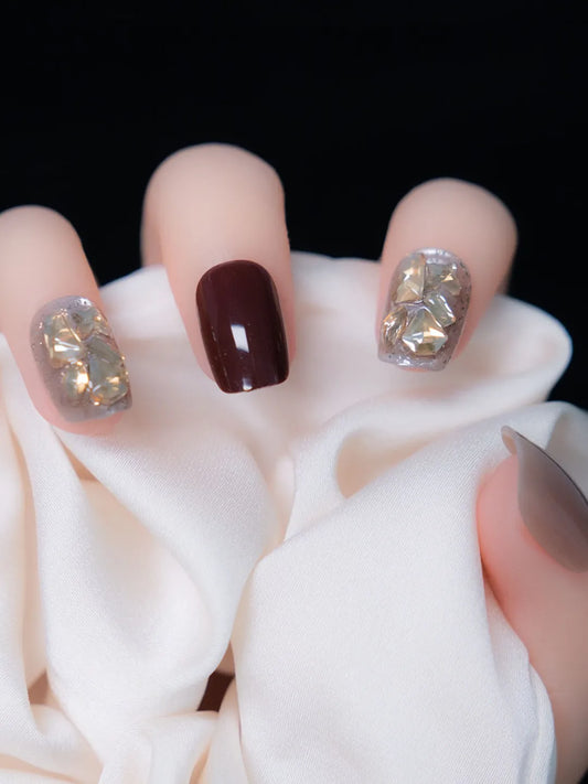 LUXURY PRESS NAILS