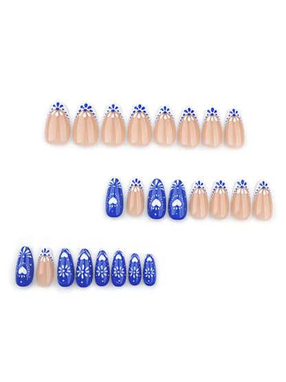 PORCELAIN BLOOM NAILS