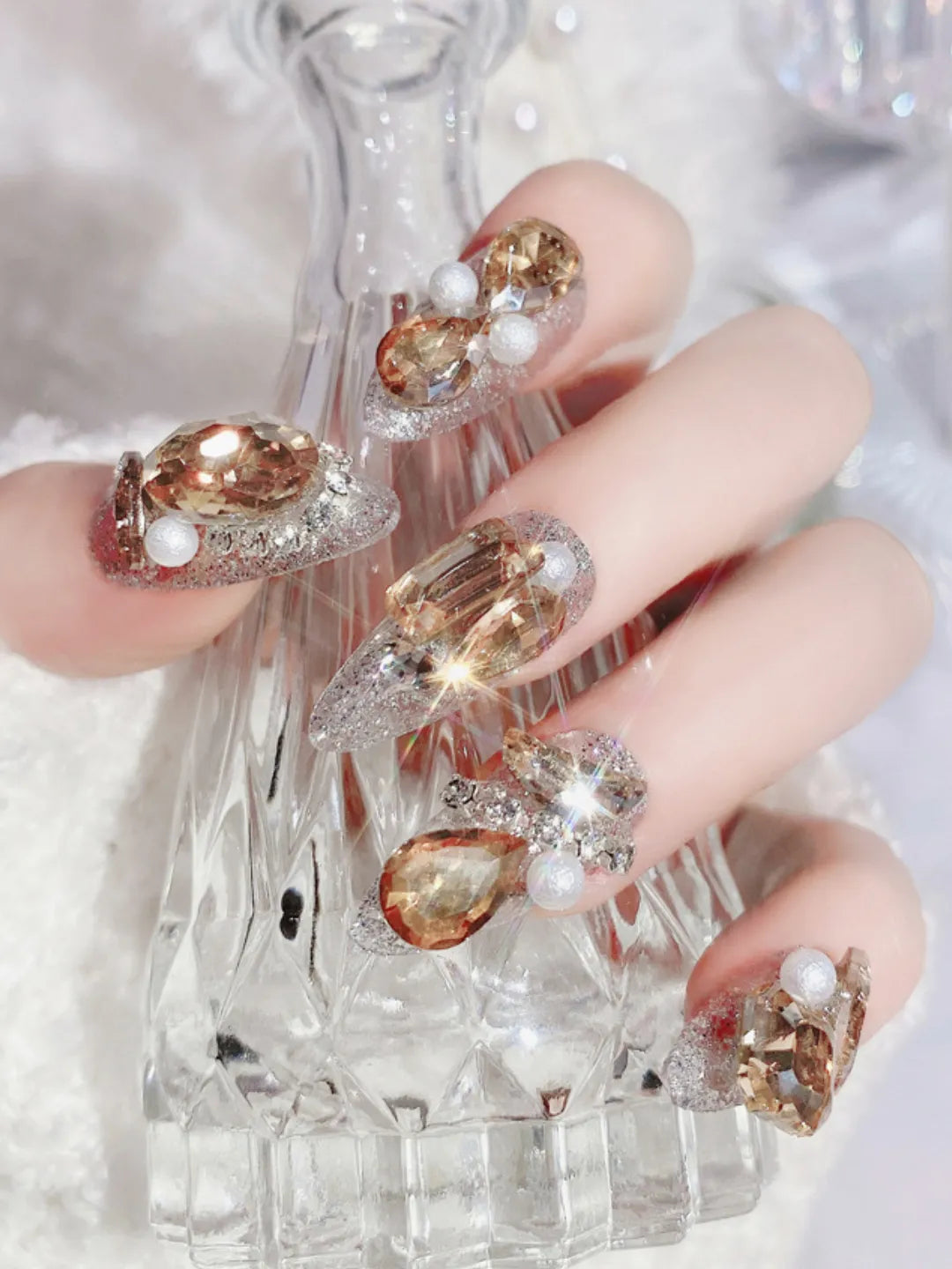 ROYAL GEM MANICURE